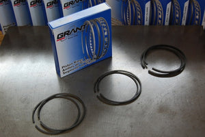 Grant piston rings for Triumph in stock!