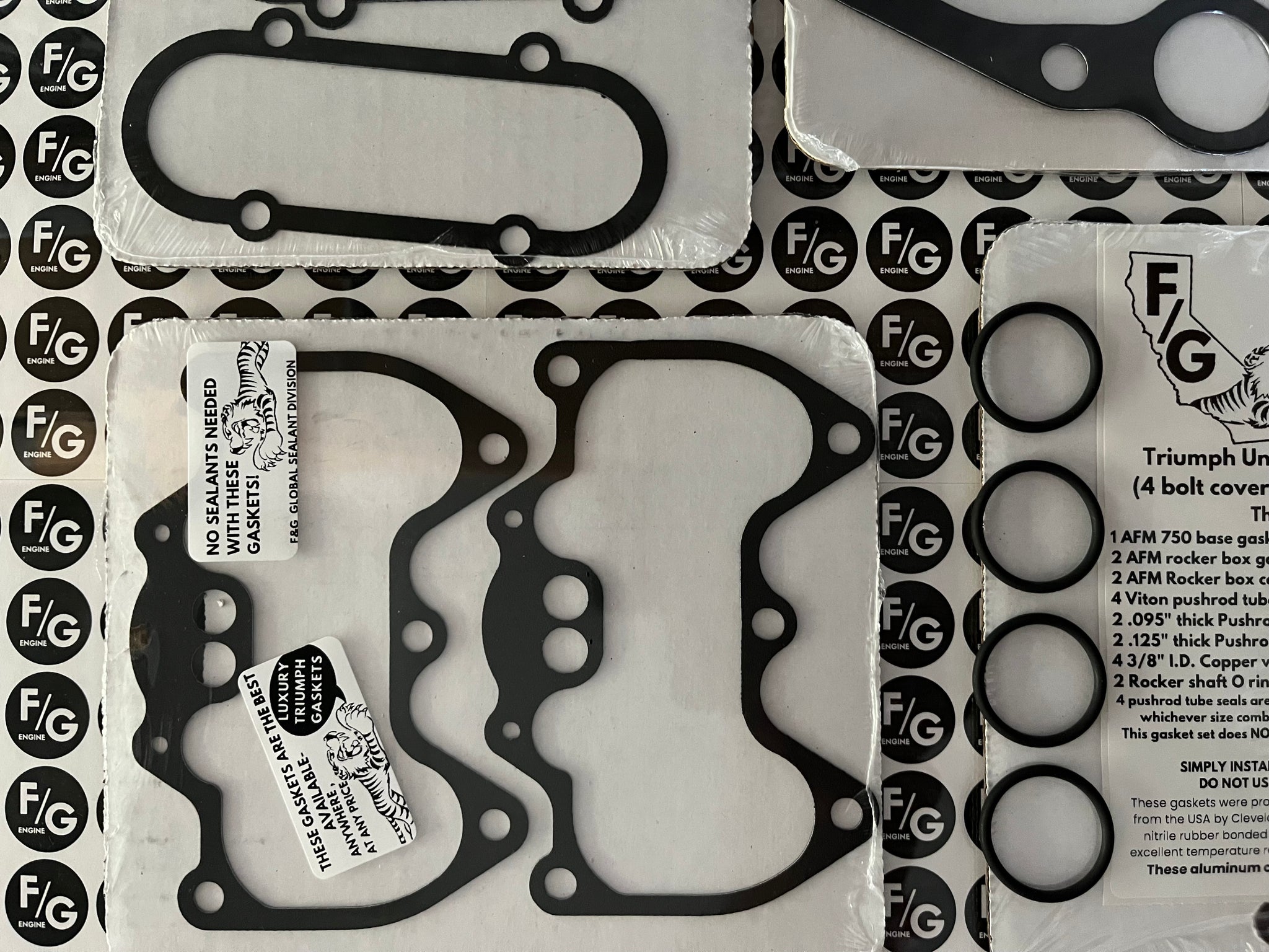 Stainless Steel Engine Cover Allen Screw Set For Triumph Unit 650/750 (1968+) - TR6 T120 T140 Bonneville Tiger