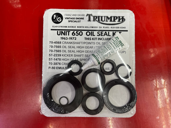 Triumph 500 650 750 twins engine oil seal kit