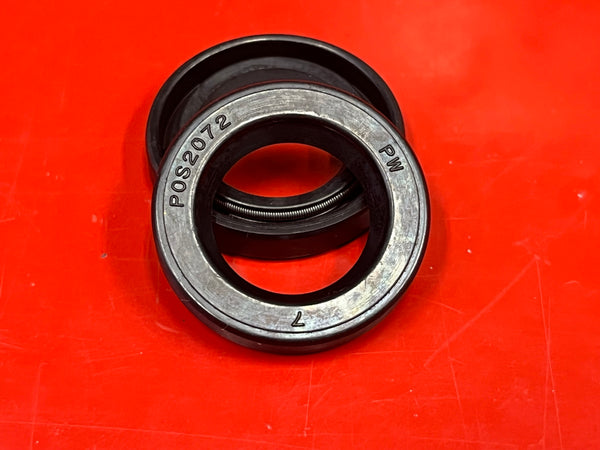 70-4568 Triumph crankshaft / points oil seal