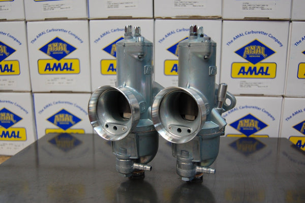 Amal Premier 932 850 Commando Concentric carburetors