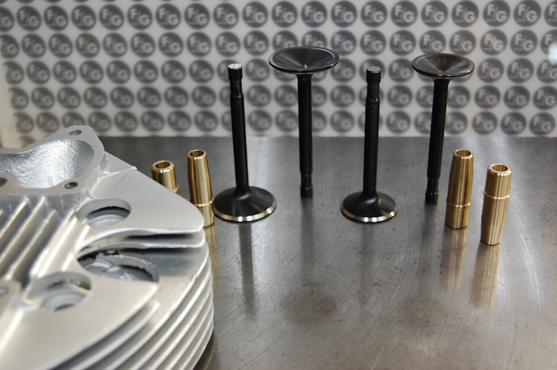 Triumph 500 Unit Black Diamond Valve/Guide Kits Franz and Grubb Engine